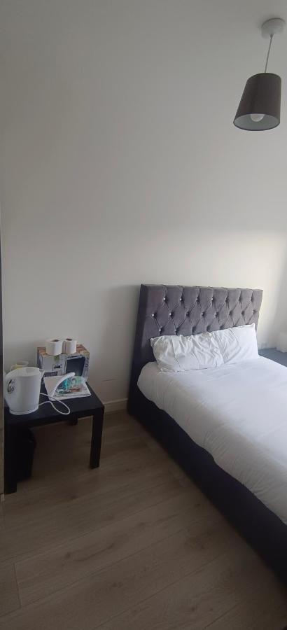 Free Car Park And Walk To Coop, Etihad , Piccadilly Apartment Манчестър Екстериор снимка